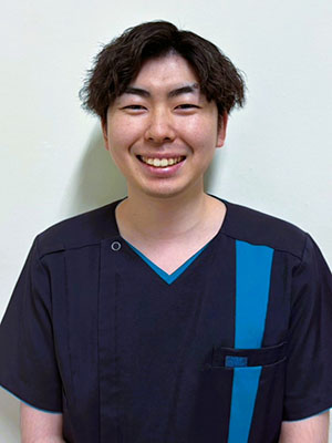 院長 粕谷 翔