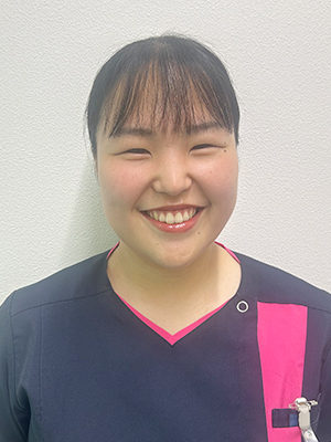 栁 美羽の顔写真